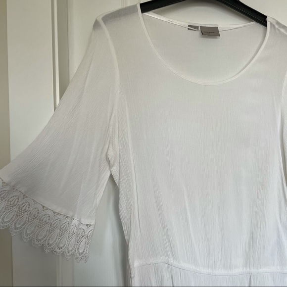 ⚡️ Vero Moda Bell Sleeves Dress - Picture 1 of 3